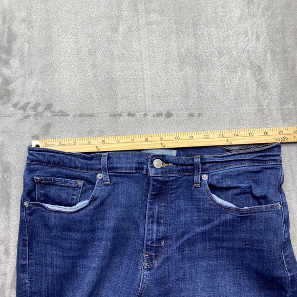 Levi's Women's Classic Straight Leg Jeans Dark Wash Blue Size 14 Fits 33" Grunge - Picture 5 of 11